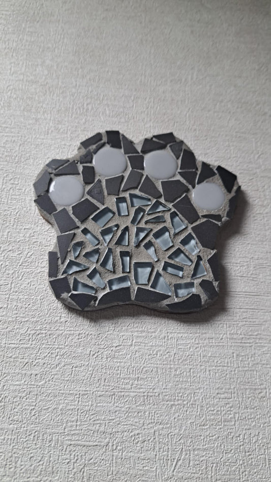 Mosaic Pawprint