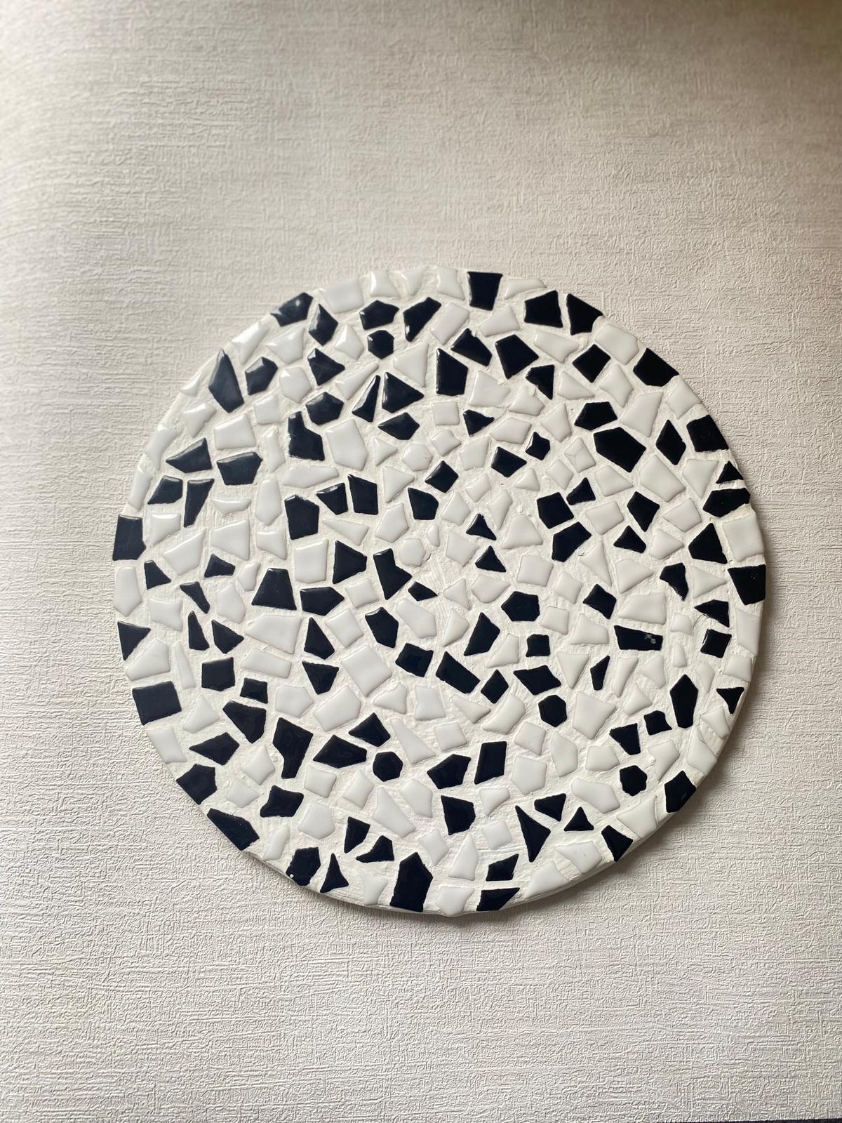 Mosaic decoration plate