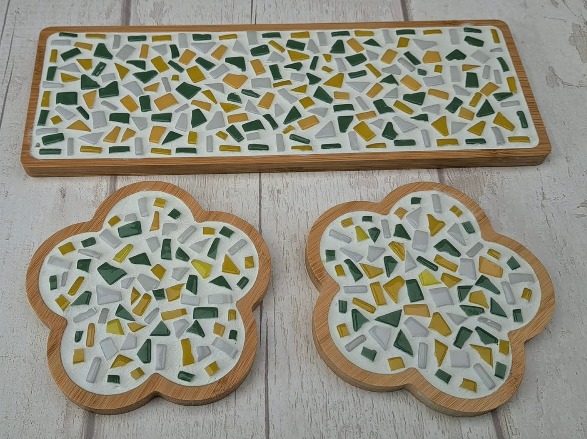 Small tray and 2 coasters