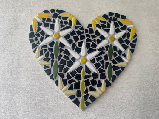 Large 3 Stem Flower Heart