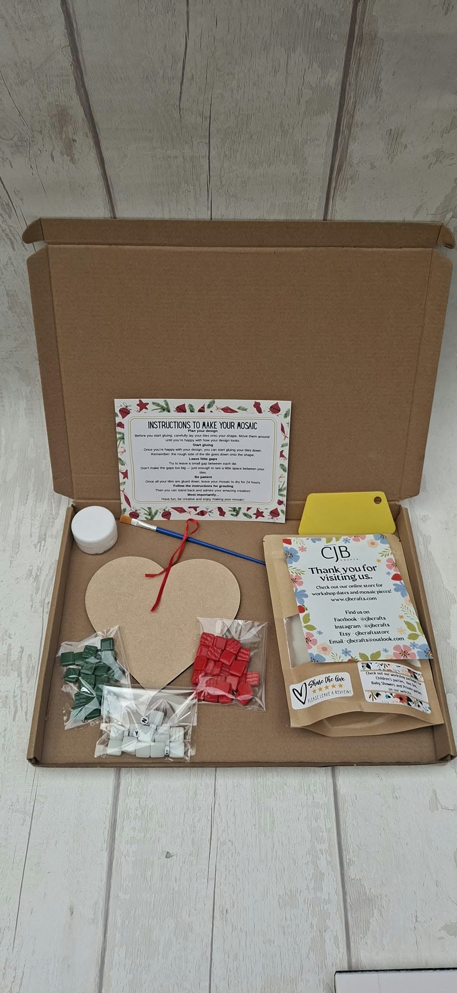 Christmas heart mosaic kit