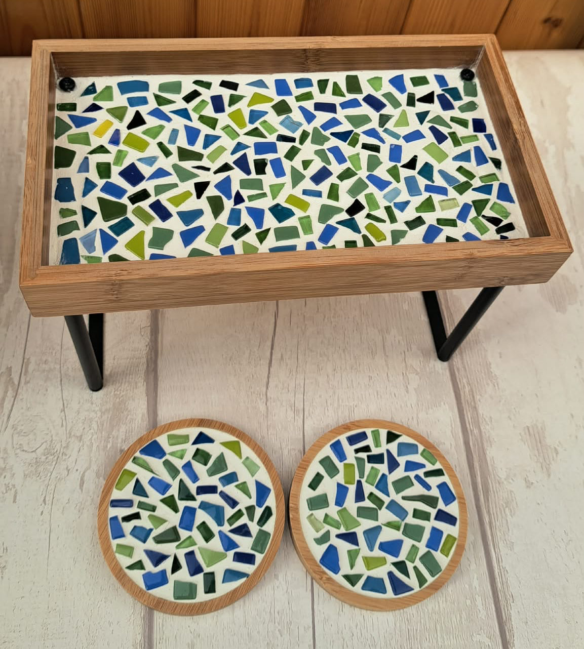 Blue&Green Stand and 2 coasters